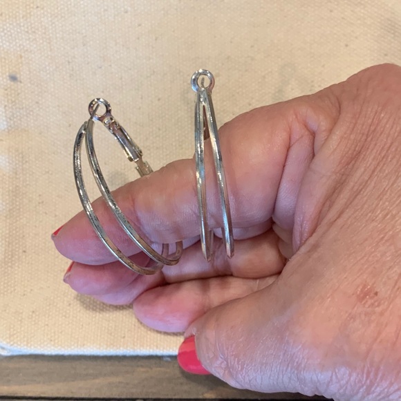 Brighton Jewelry - 🔆 Brighton split hoop earrings. Pierced.